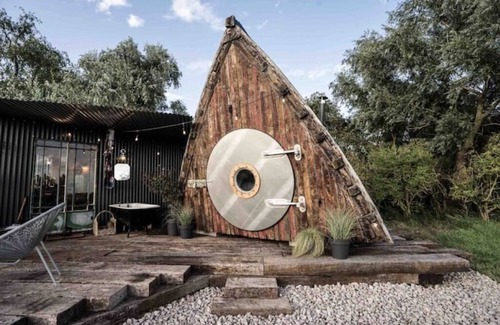 Ely Cottage | Unique glamping experience near Ely & Cambridge