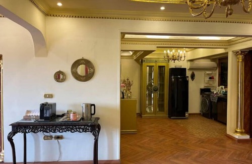 Agouza Apartment | Unique in Zamalek sunrise&sunset -Overlooking Nile