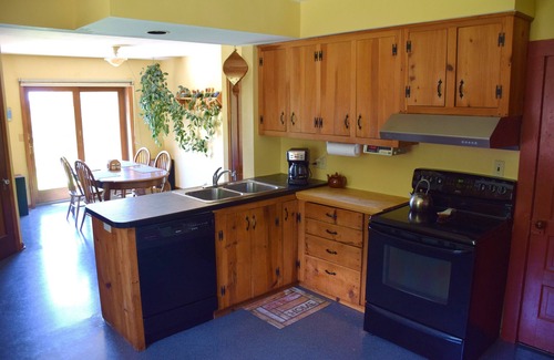 Chassell House | Unique Large House on 40 Acres, Great Views, Bass Pond, and Trails. Pets OK!