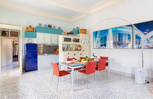 Lucca Historical Center Apartment | Unique lifestyle, modern, airy, inside walls, free garage parking if handicapped