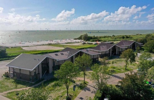 Workum Apartment | Unique & luxury accommodation in Friesland overlooking the IJsselmeer.