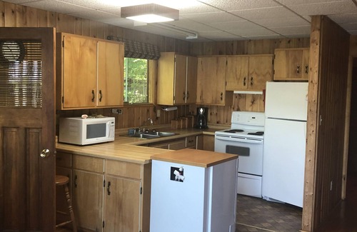 Algoma District Cottage | Unique Private Sandy Beach and Bay