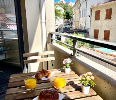 Saint-Lambert Apartment | Unique Proche Vieux Port, plage et centre avec Parking privé