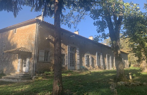 Feuillade House | Unique Rural Stay