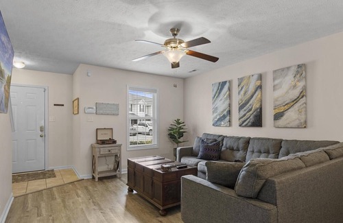 Westgate House | Unique Townhome in the center of Jacksonville!