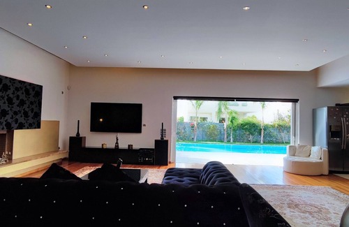 Kalyvia Thorikou Villa | Unique Villa Melia lagonisi