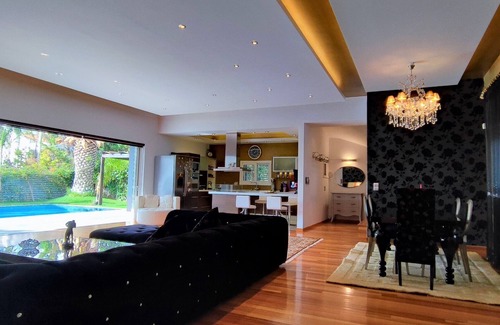 Kalyvia Thorikou Villa | Unique Villa Melia lagonisi