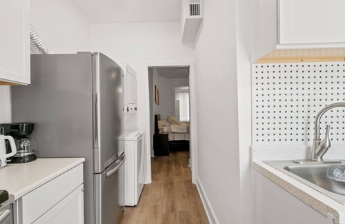 Park View Condo | Unit #1 - 1-bedroom condo in amazing Washington Close to Howard University,