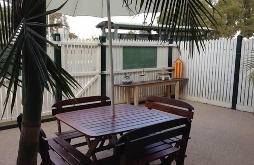 Lorne Apartment | Unit 2 Cora- Lynn 22-28 Mountjoy Parade