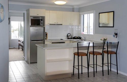 Lakes Entrance Apartment | Unit 9, Bellevue Nth Arm Apt