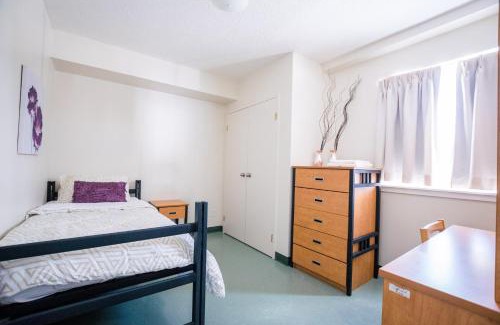 Waterloo Apartment | United College