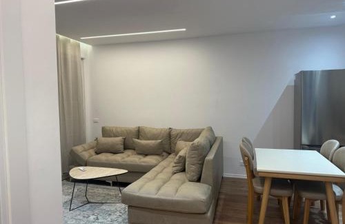 Kamez Apartment | Univers City Apartment