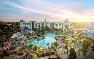 Florida Center Resort | Universal's Loews Sapphire Falls Resort