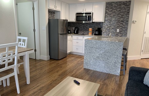 Southwest Orlando Apartment | Universal Studios, International Dr