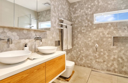 Patterson Lakes House | Unrivalled Family Entertainer on water