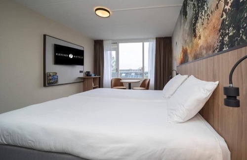 Roden Hotel | Unwind in a Modern Room Near IVN Norg and Groninger Museum