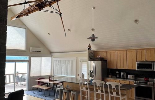 Poplar Ridge House | Unwind in Lakeside Luxury:Private House,Dock,Views, Kayaks - Auburn/Skaneateles