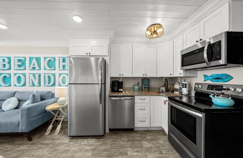 Panama City Beach Condo | Unwind in this luxury waterfront retreat