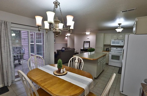 Lower Rattlesnake House | Unwind with family and friends, work remotely, or explore the outdoors; minutes from downtown.