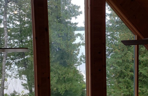 Presque Isle House | Up North Lakefront Rental Cabin on Lake Esau