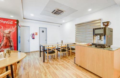 Nungambakkam Hotel | UPAR Hotels Nungambakkam Nearby US Consulate Apollo hospital Sankara Nethralaya