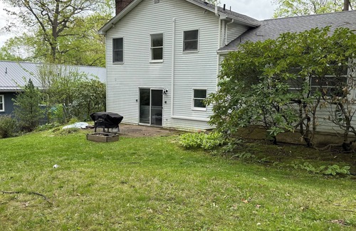 Park Forest Village House | Updated 3BR home in great State College neighborhood