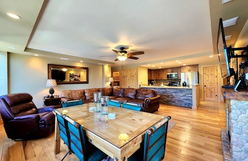 Brockway Condo | UPDATED BROCKWAY SPRINGS 3 BEDROOM, 2 BATH CONDO ON THE LAKE WITH VIEWS