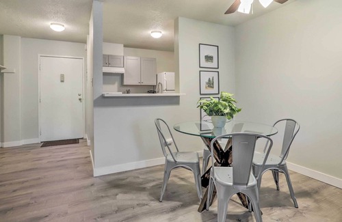 Heather Ridge Condo | Updated Condo 3 Mi to Cherry Creek State Park