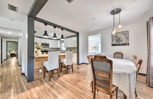 Murray Hill House | Updated Jacksonville Home < 7 Mi to Downtown!