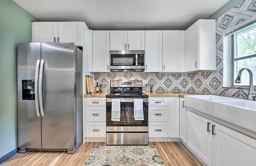 Murray Hill House | Updated Jacksonville Home < 7 Mi to Downtown!