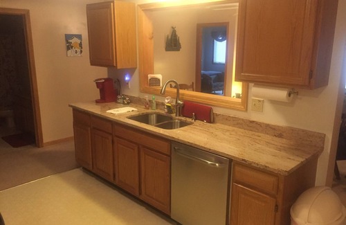 North Conway Condo | Updated Spacious Condo in the heart of North Conway with in room AC units