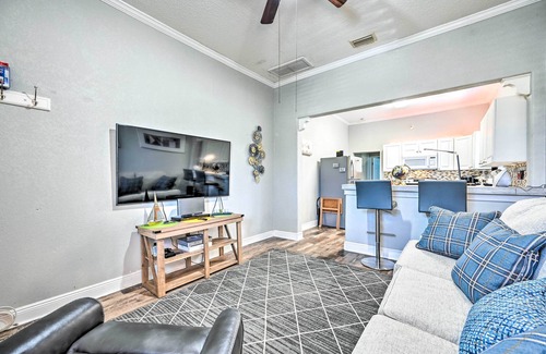 Ybor City Apartment | Updated Ybor City Duplex ~ 1/2 Mi to Seventh Ave!