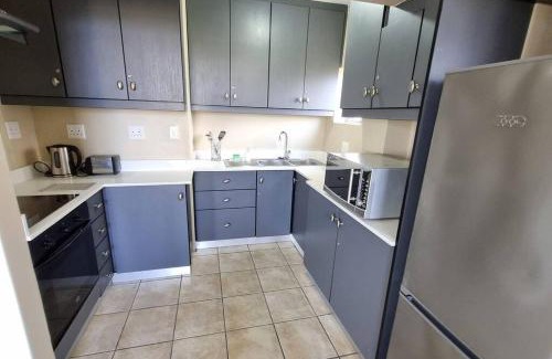North Beach Apartment | Upmarket Beach Flat, Free WiFi & DisneyPlus