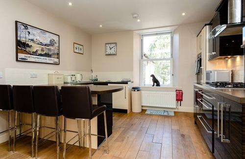 Alnmouth Cottage | UPPER ALNBANK, pet friendly, country holiday cottage in Alnmouth