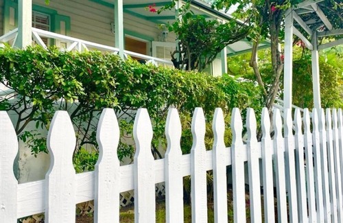 Dunmore Town Cottage | Upper Dunmore House Historic Sweet and Cozy Bahamian Style Cottage!