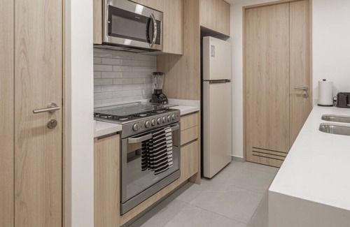 Hipodromo Apartment | Upscale Apartment In La Condesa