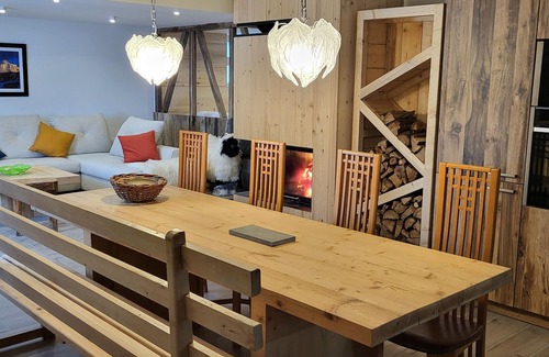Les Contamines-Montjoie Ski Chalet | Upscale 5* chalet sauna &jacuzzi centrally located next to shuttle bus