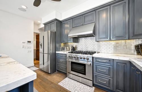 Santa Ana Heights House | Upscale Home with Rooftop Deck, Jacuzzi, & Firepit