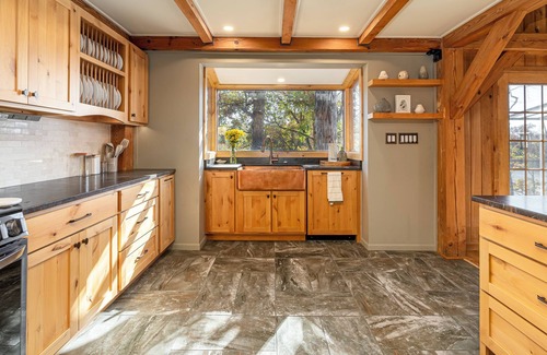 Goreville House | Upscale Lake Cabin with Billiards, Paddle Boards