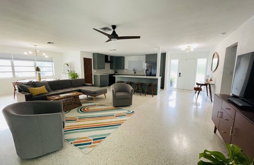 Allen Park House | Upscale MidMod Pool Home in Trendy Historic District