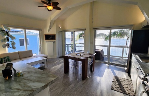 Sands House | Upscale ocean front home & easy canal boat access to Gulf or Atlantic