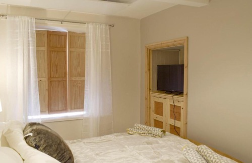 Richmond House | Upside Down Cottage
