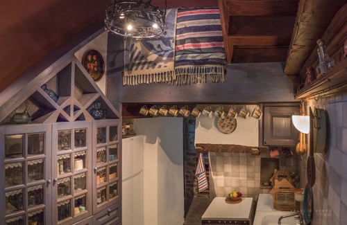 Pinakates House | Uranya Traditional Stone House