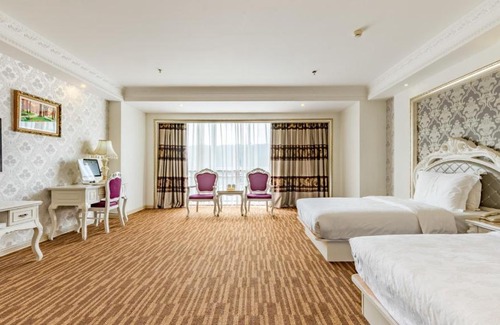 Youjiang District Hotel | URBA Hotel Henderson Plaza