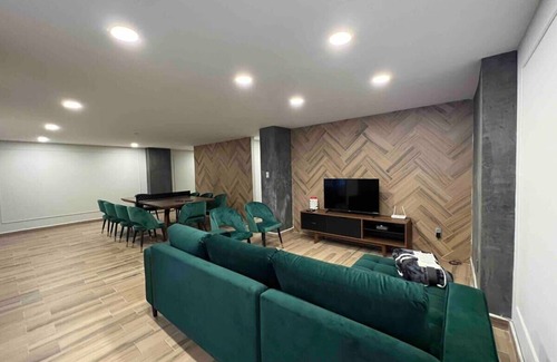 Miguel Hidalgo House | Urban Base for your Tribe, Epic Shopping & Dining