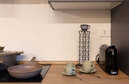 Quartiere XXIII Alessandrino Apartment | Urban Chic 2 Luxury Suite Apartments