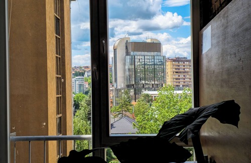 Pristina Apartment | Urban Cozy Retreat