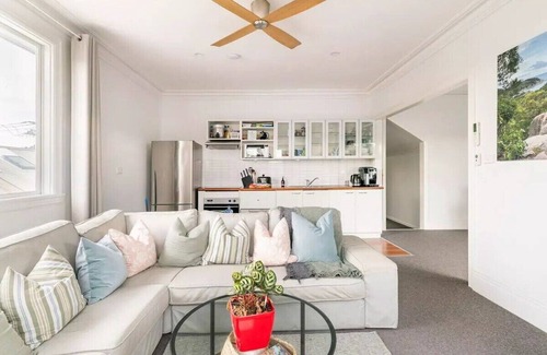 Yarraville Apartment | Urban Elegance apartment in Yarraville village