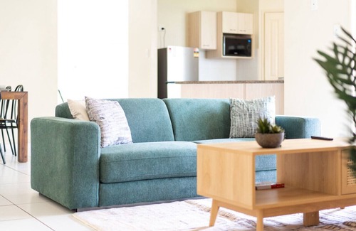 Rothwell Apartment | Urban Escape Haven in Rothwell