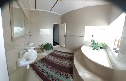 Rundu House | Urban Farm Haus Guesthouse